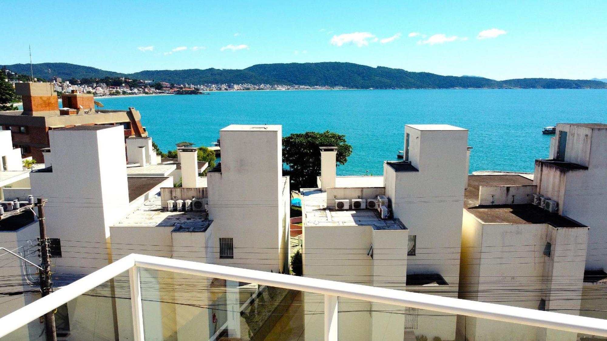 1083 - Apartamento Com Vista Para O Mar Em Bombinhas Exterior foto